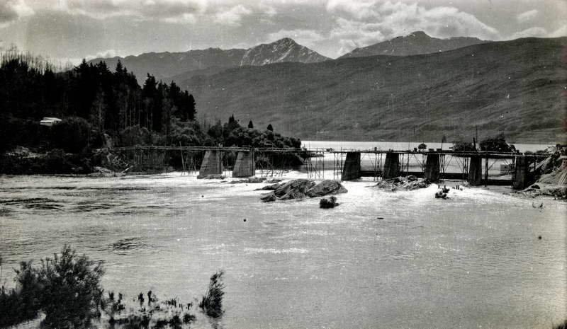 Kawarau Dam