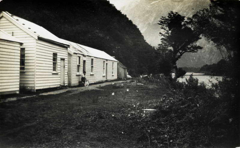 Sandfly Huts - Milford Sound