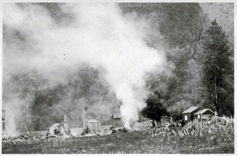 Glade House Fire 11
