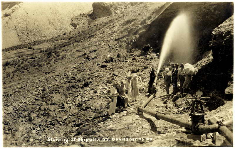 Sluicing, Skippers